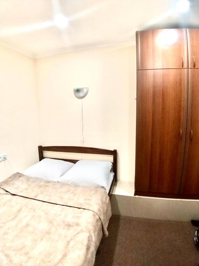 A&X Hostel And Tours Jerevan Buitenkant foto