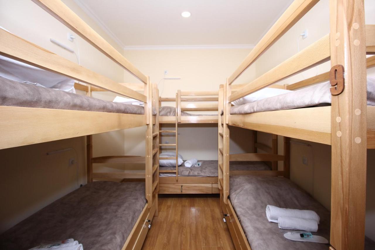 A&X Hostel And Tours Jerevan Buitenkant foto